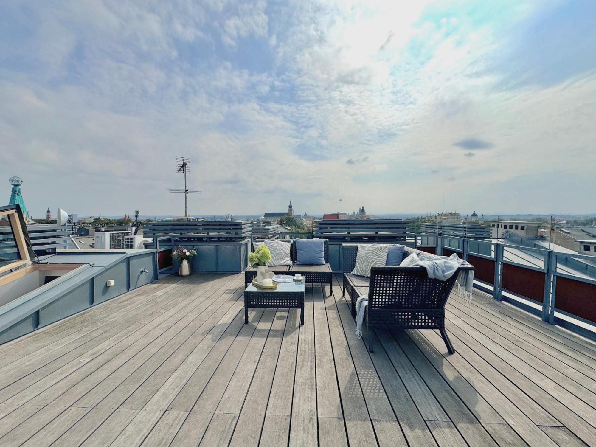 Penthouse Skyline - Loftaffair Apartment *